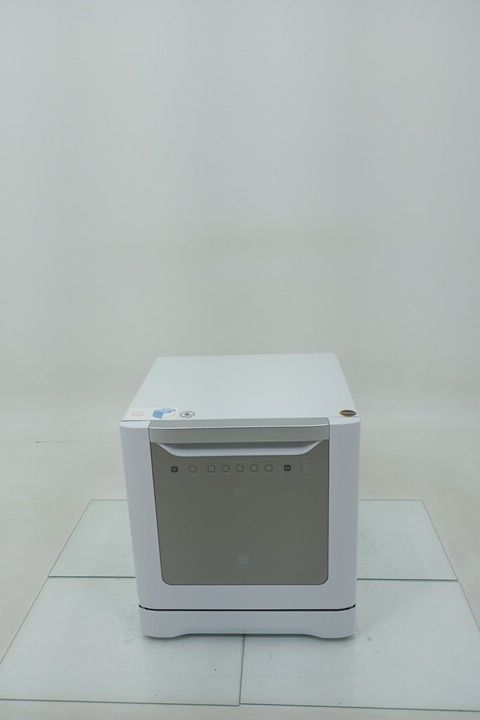 LAVA LOUCAS ELECTROLUX LV08B 8 SERVICOS - BRA