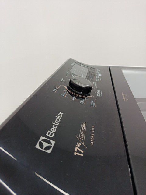 LAVADORA ELECTROLUX LEV17 17KG PERFECT CARE C