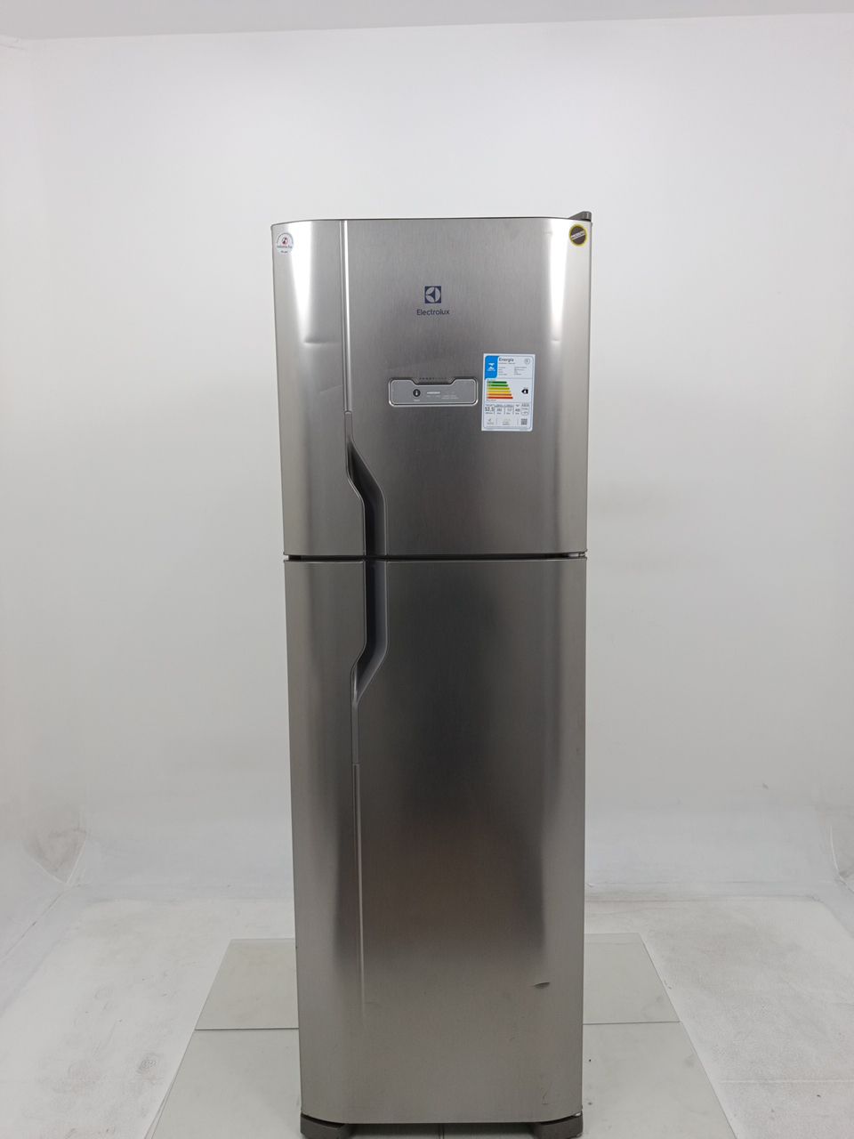 REFRIGERADOR ELECTROLUX DFX44 - Refrigerador 