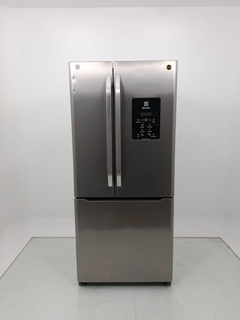 REFRIGERADOR ELECTROLUX DM84X - Refrigerador 