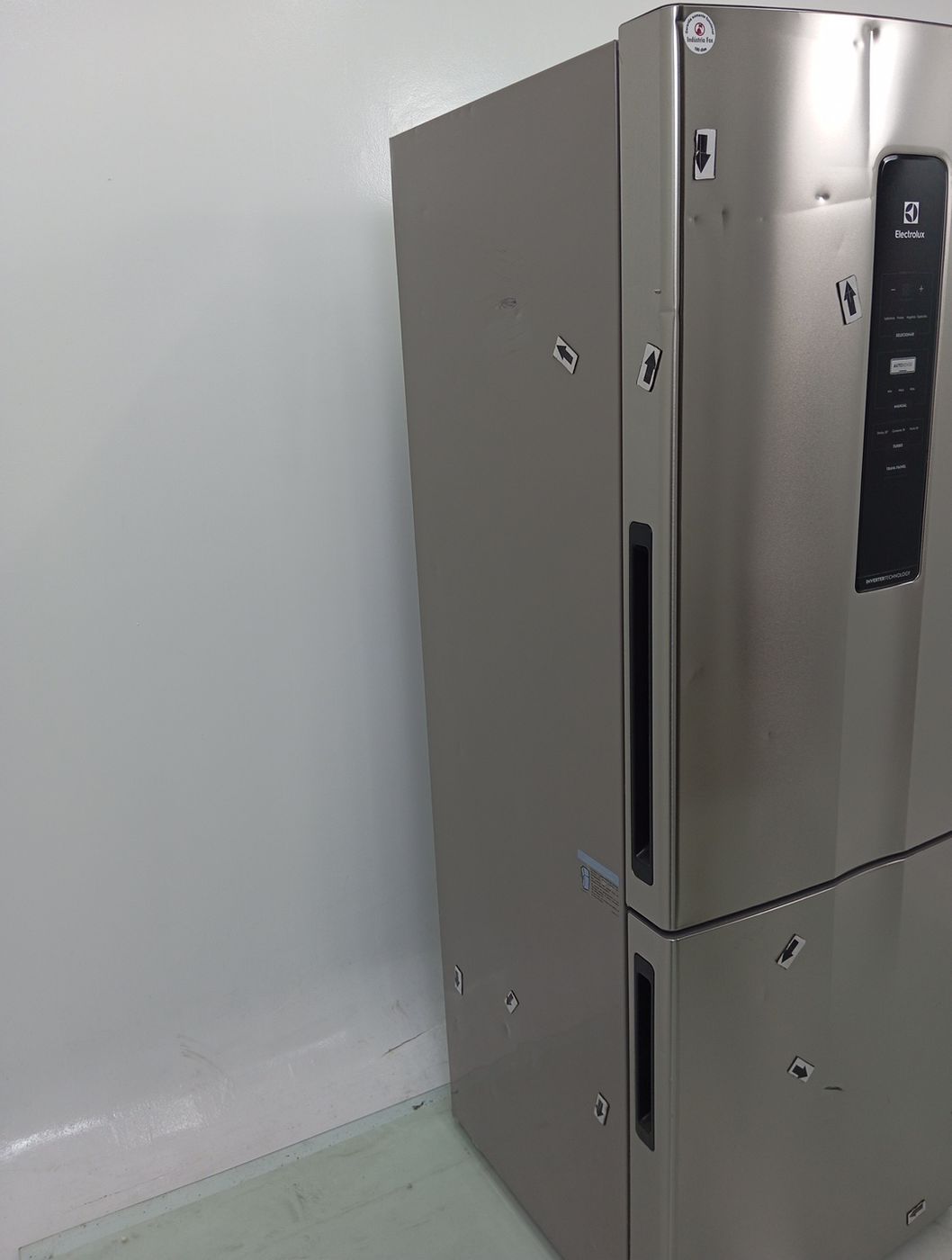 GELADEIRA ELECTROLUX IB7S FROST FREE INVERTER