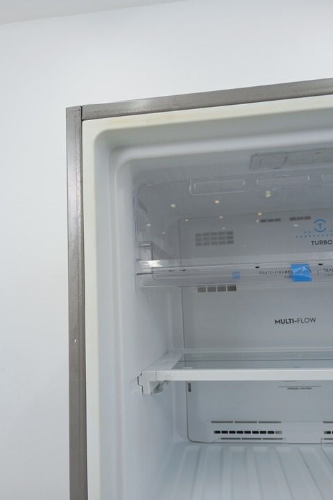 REFRIGERADOR ELECTROLUX DF56S - Refrigerador 