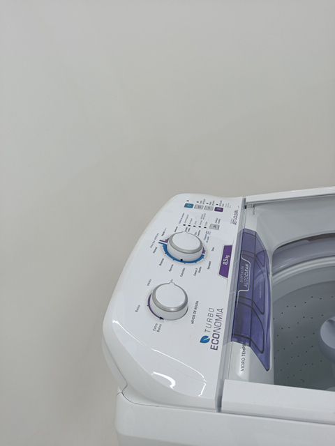LAVADORA ELECTROLUX LAC09 - Lavadora Electrol