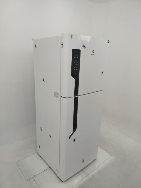 REFRIGERADOR ELECTROLUX TF55 FROST FREE 431L 