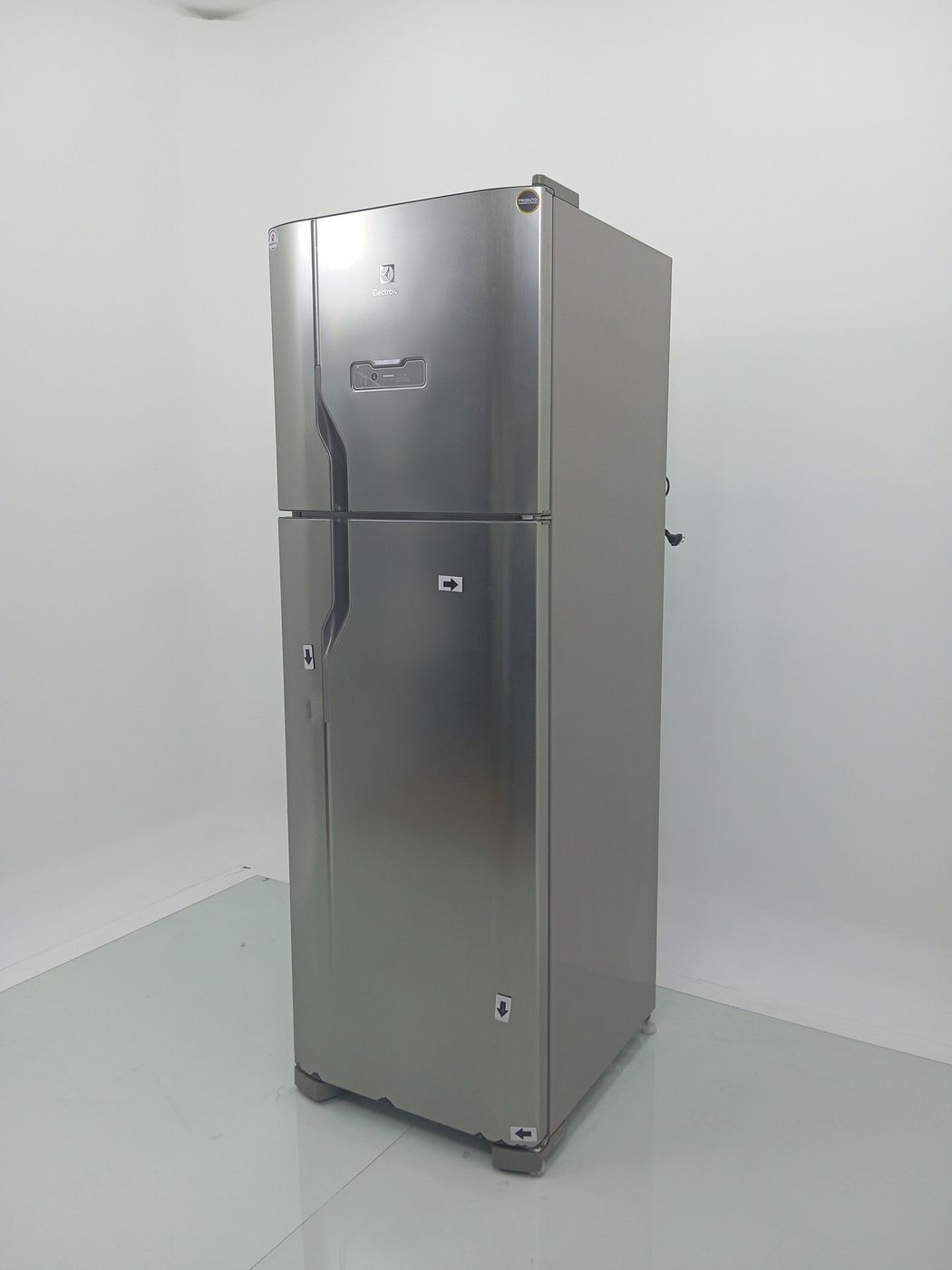 REFRIGERADOR ELECTROLUX DFX41 FROST FREE 371L
