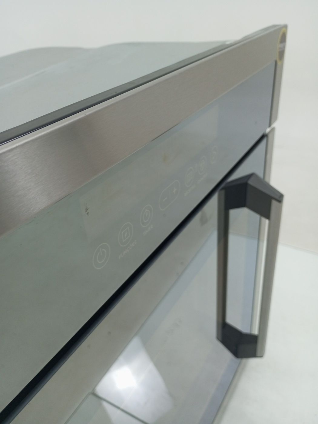 FORNO ELECTROLUX DE EMBUTIR OE9XT ELETRICO 80