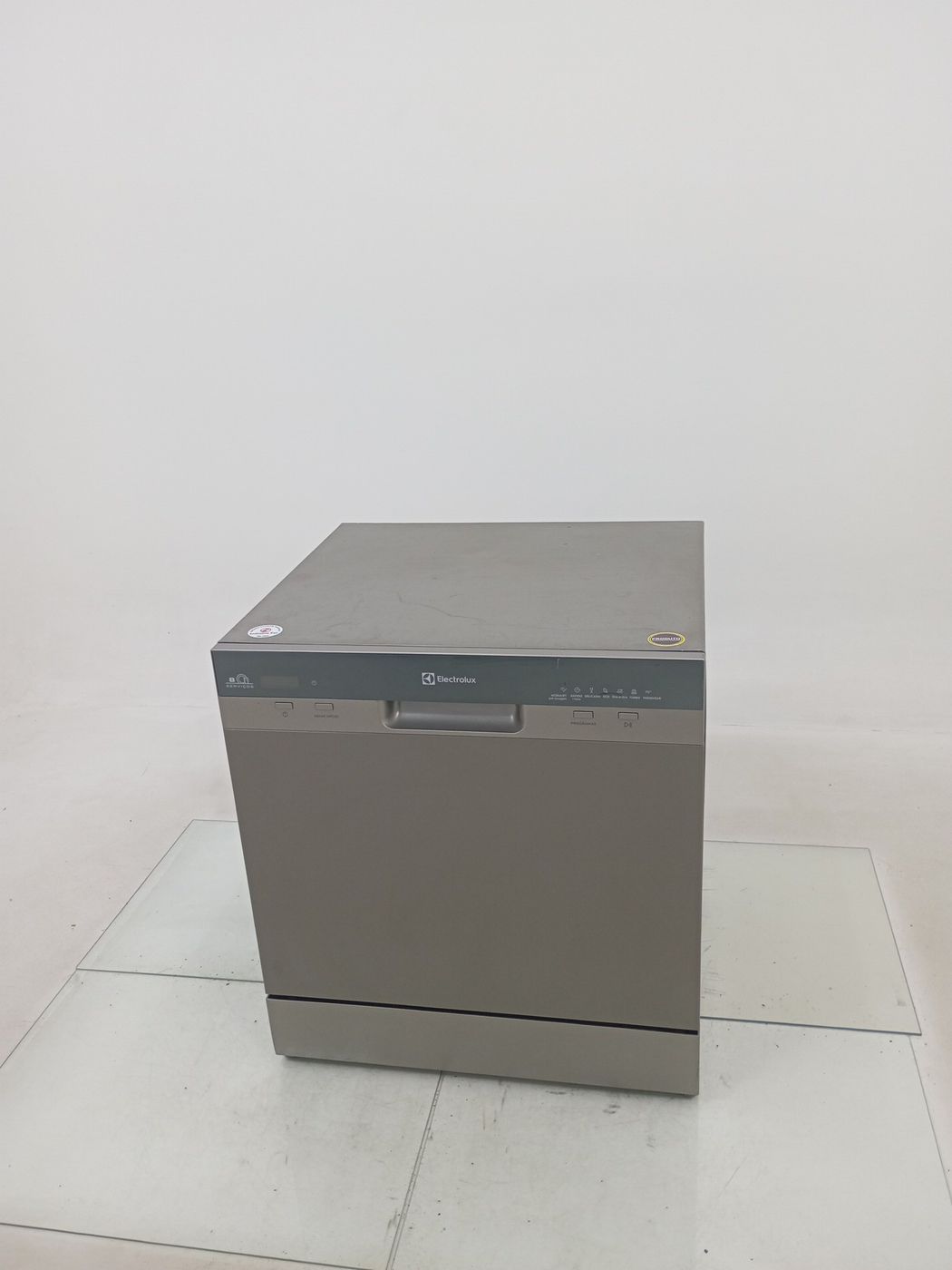 LAVA LOUCAS ELECTROLUX LL08S - Lava Louça Ele