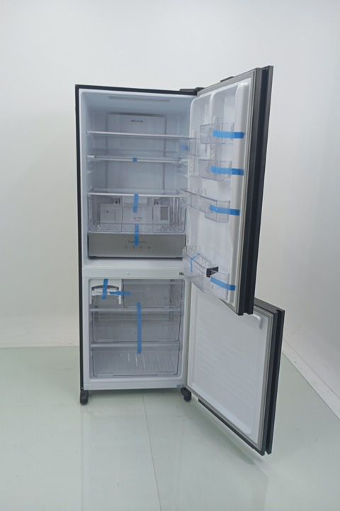 REFRIGERADOR PANASONIC BLACK GLASS FROST FREE