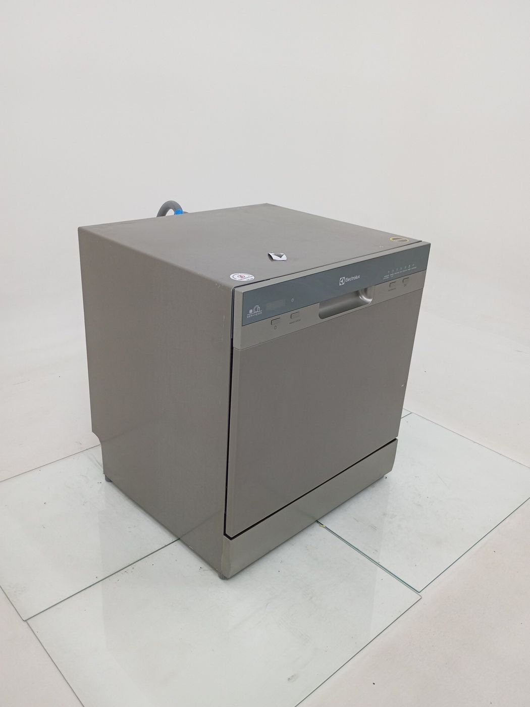 LAVA LOUCAS ELECTROLUX LL08S - Lava Louça Ele