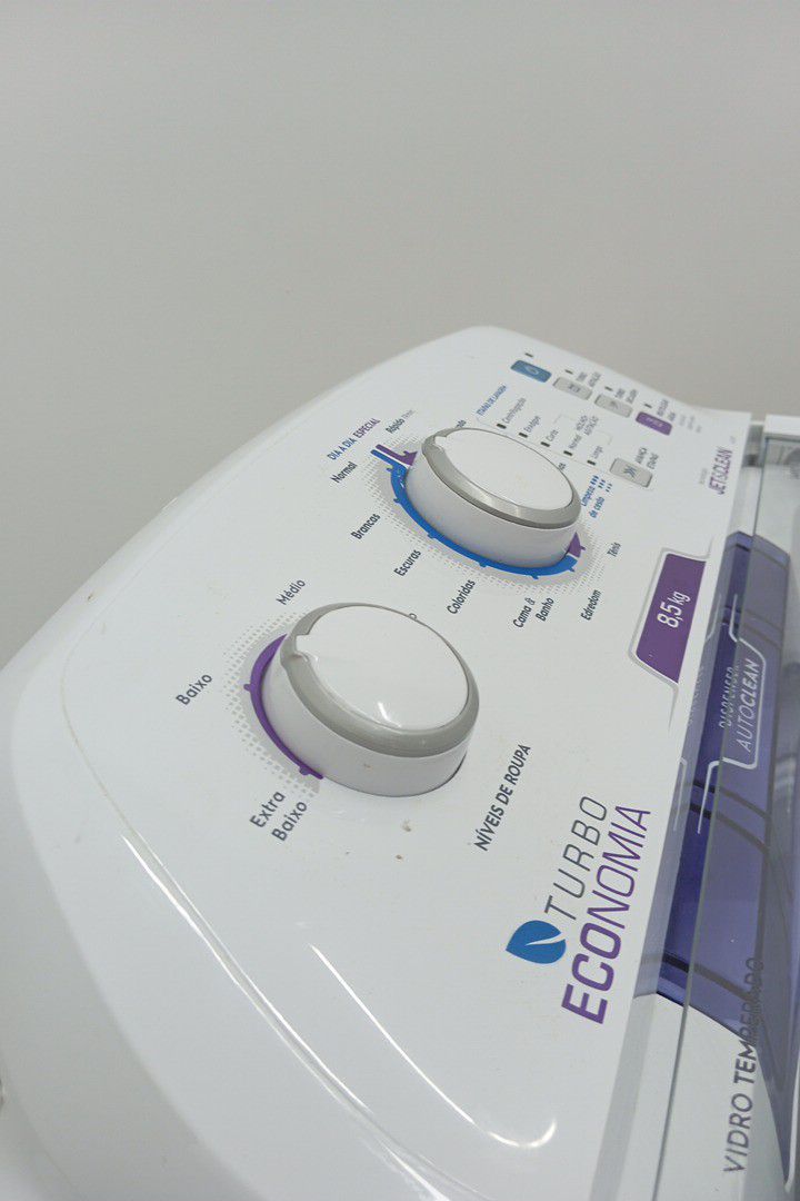 LAVADORA ELECTROLUX TOP LOAD 8,5KG LAC09 TURB