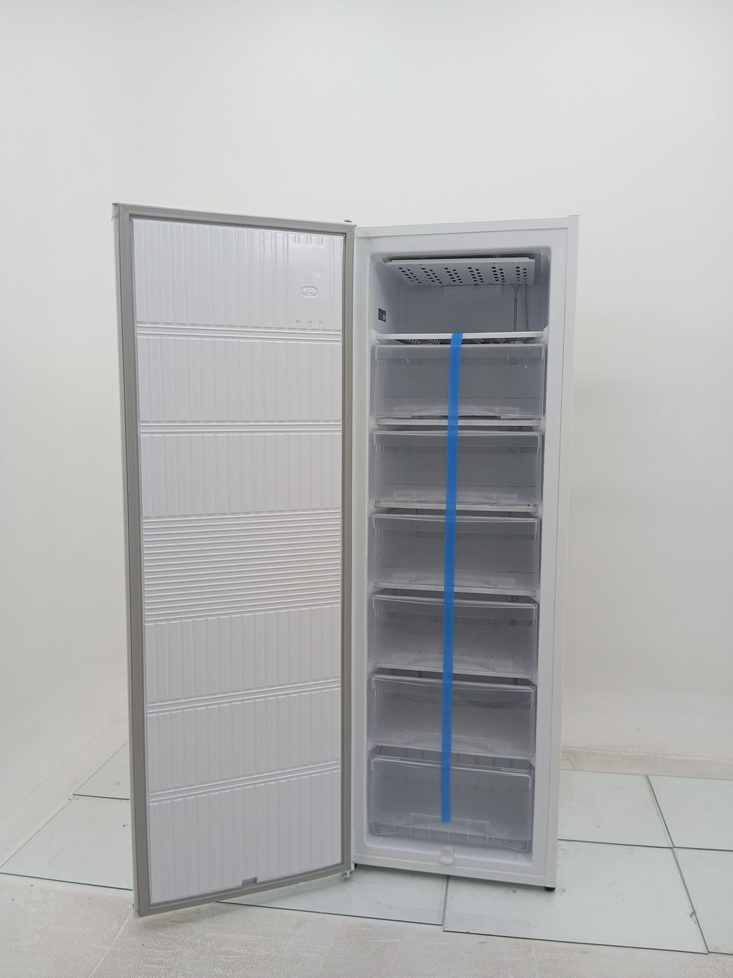 FREEZER ELECTROLUX FEI27 VERTICAL CYCLE DEFRO