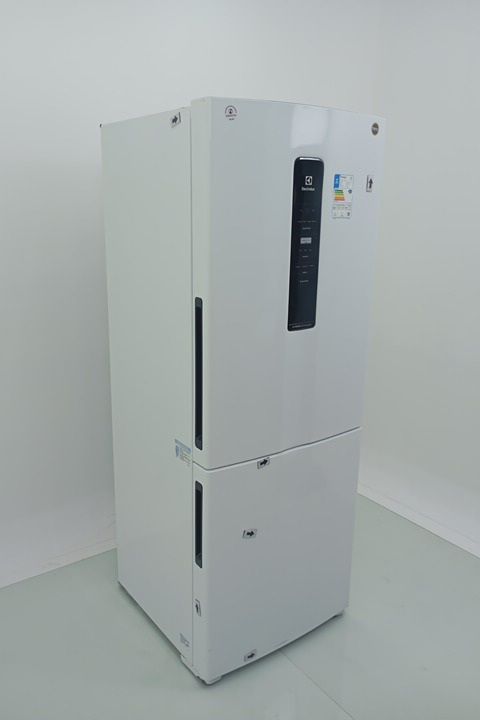 REFRIGERADOR ELECTROLUX IB7 FROST FREE INVERT