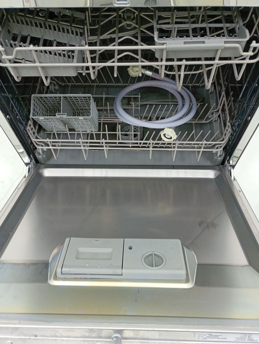 LAVA LOUCAS ELECTROLUX LE08S - Lava Louça Ele