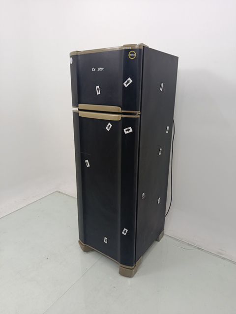 REFRIGERADOR ESMALTEC 276 LITROS RCD34 CYCLE 