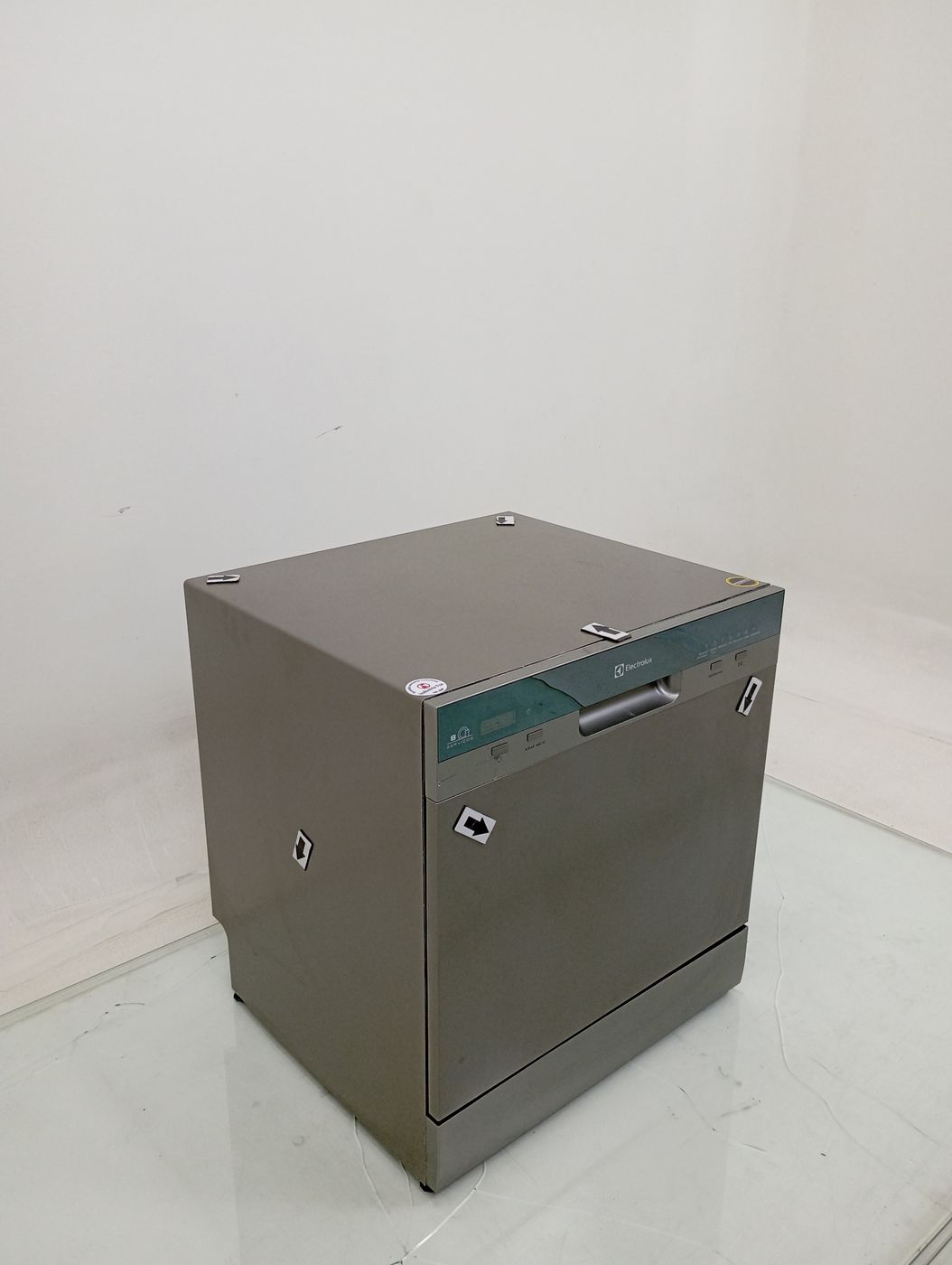 LAVA LOUCAS ELECTROLUX LL08S - Lava Louça Ele