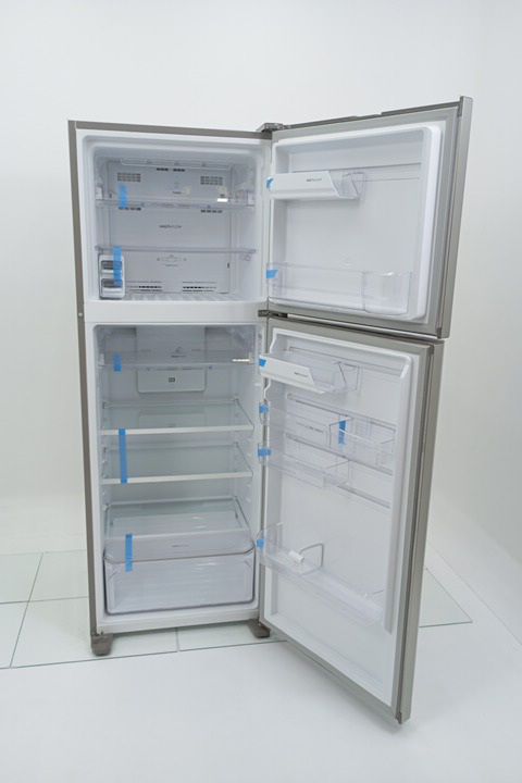 REFRIGERADOR ELECTROLUX IT56S DUAS PORTAS FRO