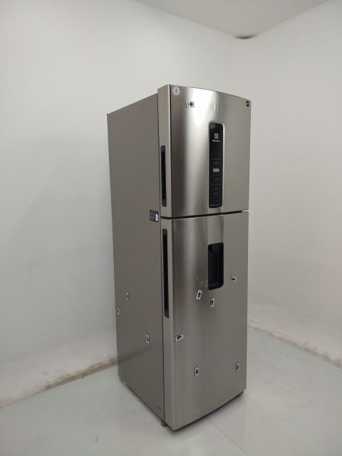 REFRIGERADOR ELECTROLUX IW45S FROST FREE INVE