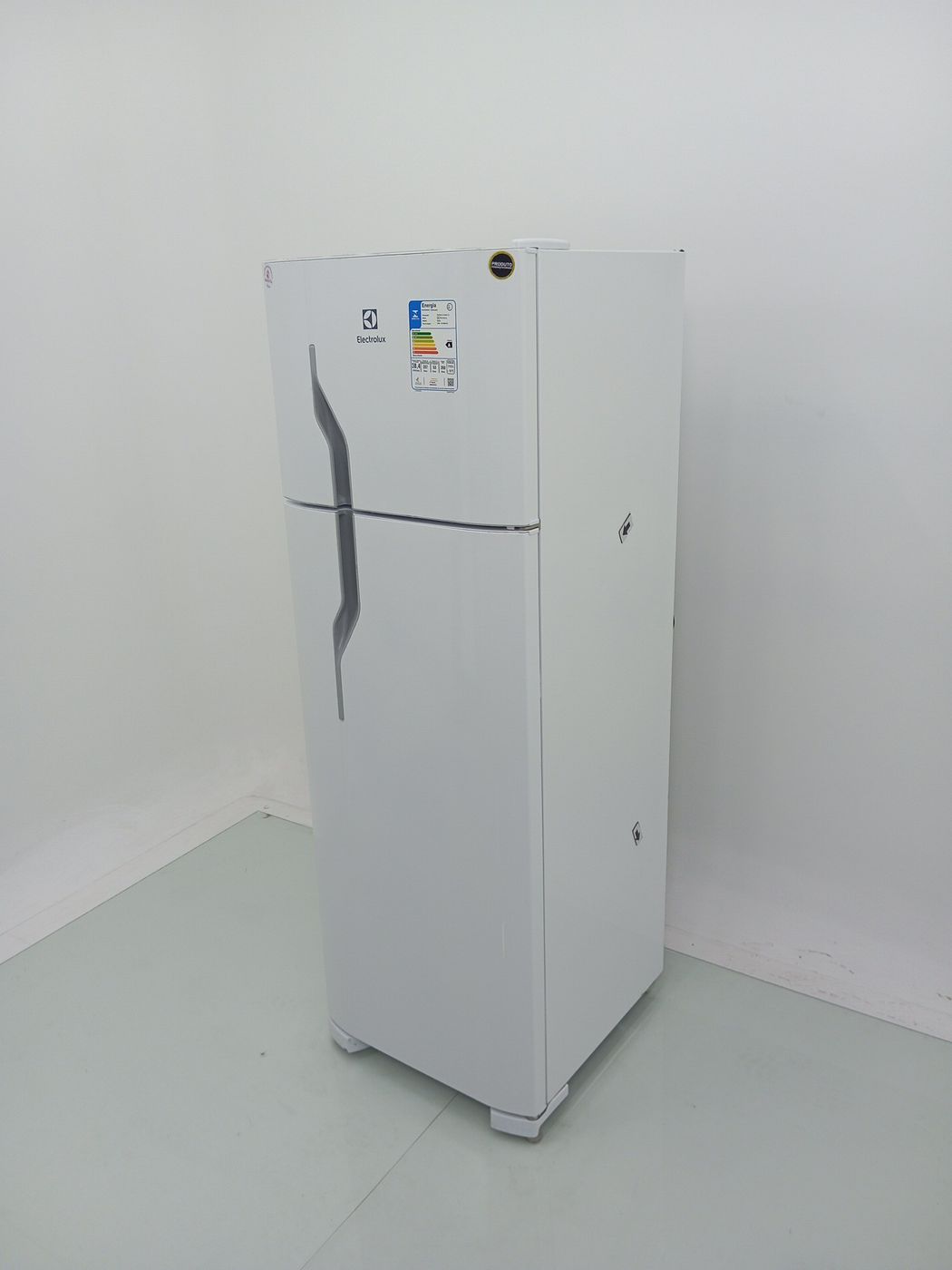 REFRIGERADOR ELECTROLUX DC35A   DUAS PORTAS C
