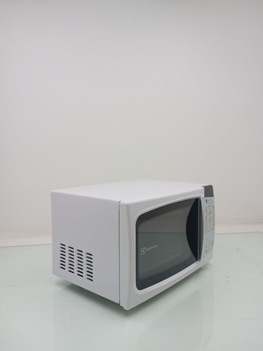 MICRO-ONDAS ELECTROLUX MTD30 - Micro-Ondas El