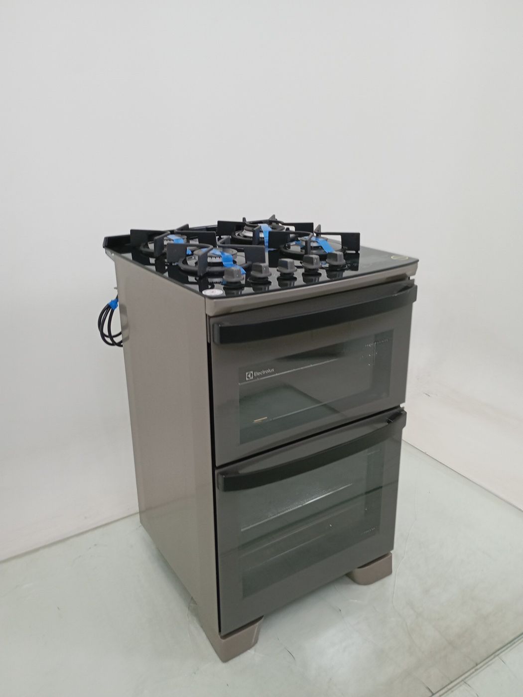 FOGAO ELECTROLUX FE4AD - Fogão Electrolux FE4