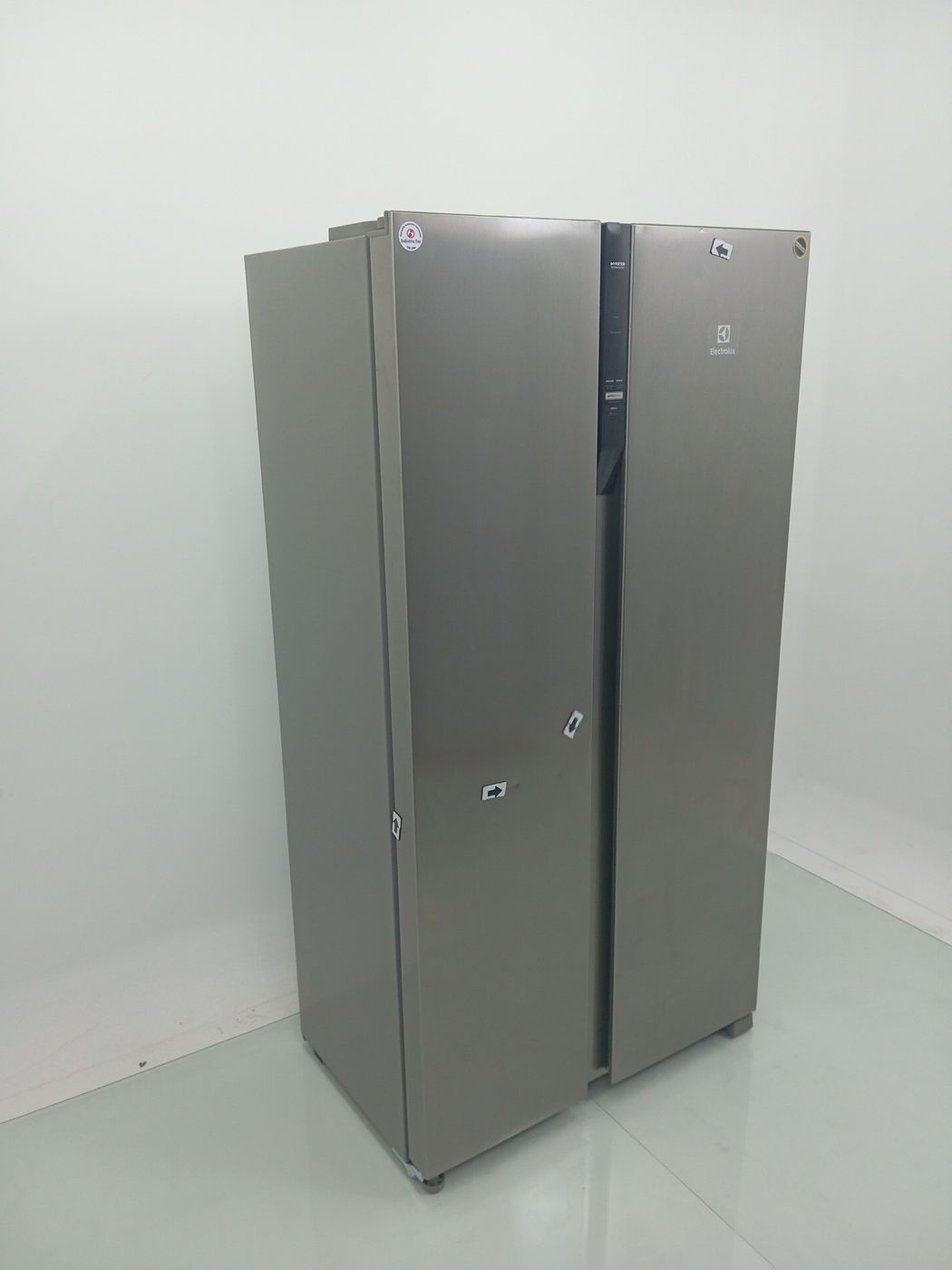 REFRIGERADOR ELECTROLUX IS4S SIDE BY SIDE FRO