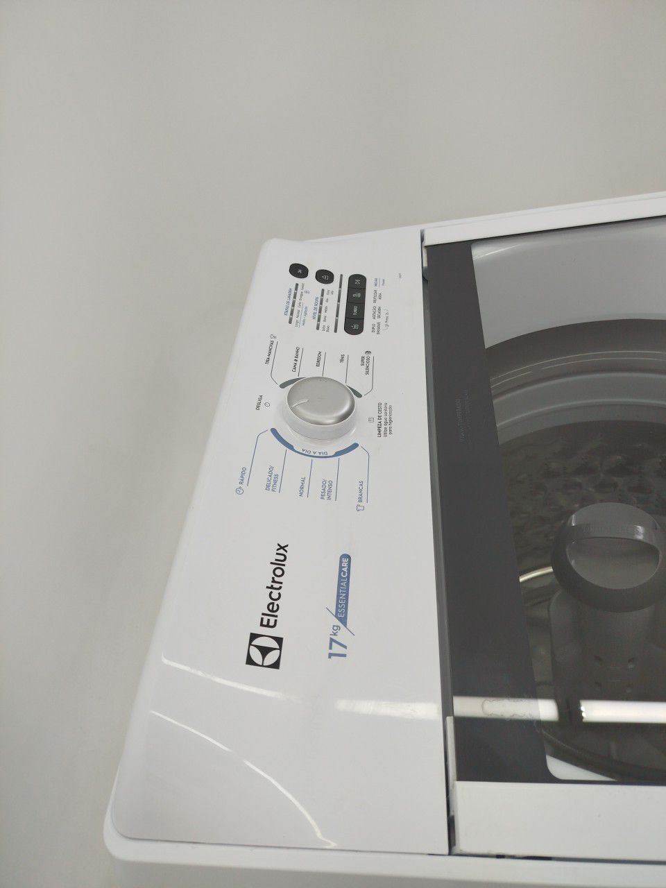 LAVADORA ELECTROLUX LED17 ROUPAS TOP LOAD 17K