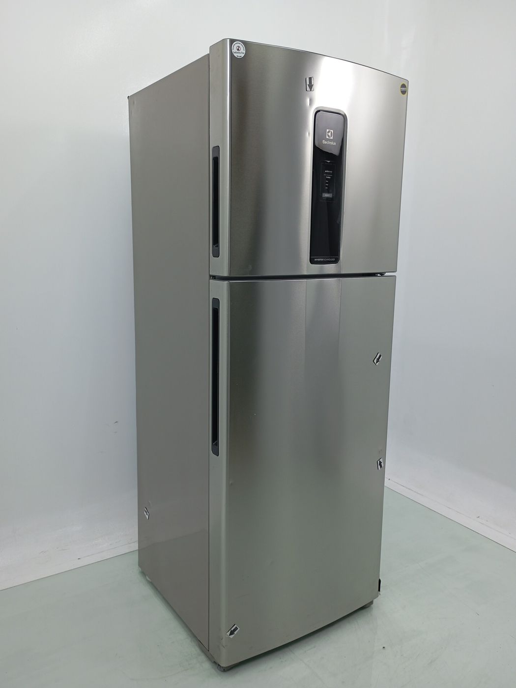 GELADEIRA ELECTROLUX IT70S FROST FREE INVERTE
