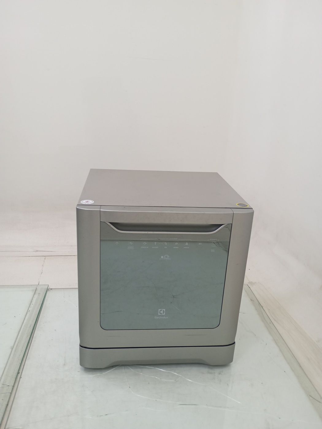 LAVA LOUCAS ELECTROLUX LE08S - Lava Louça Ele