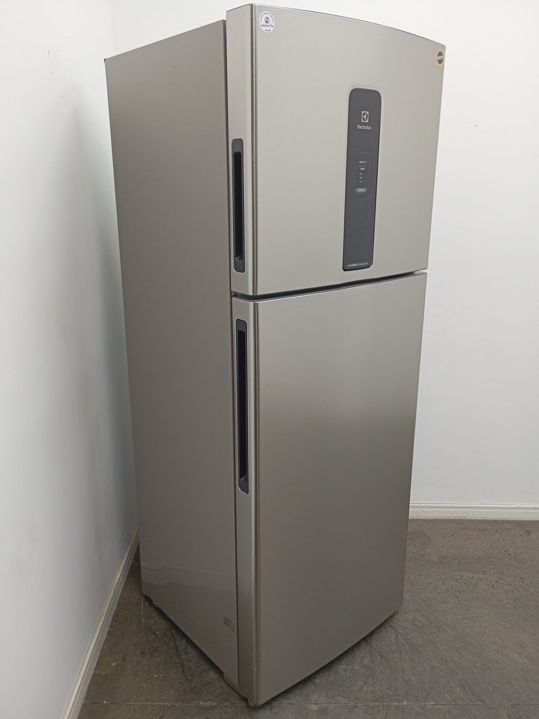 REFRIGERADOR ELECTROLUX IT70S FROST FREE INVE