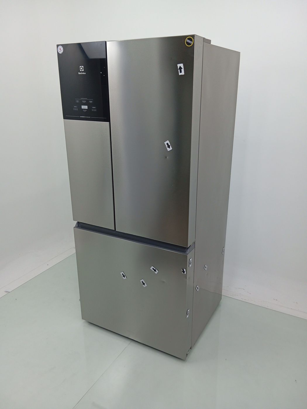 REFRIGERADOR ELECTROLUX IM8S FROST FREE INVER