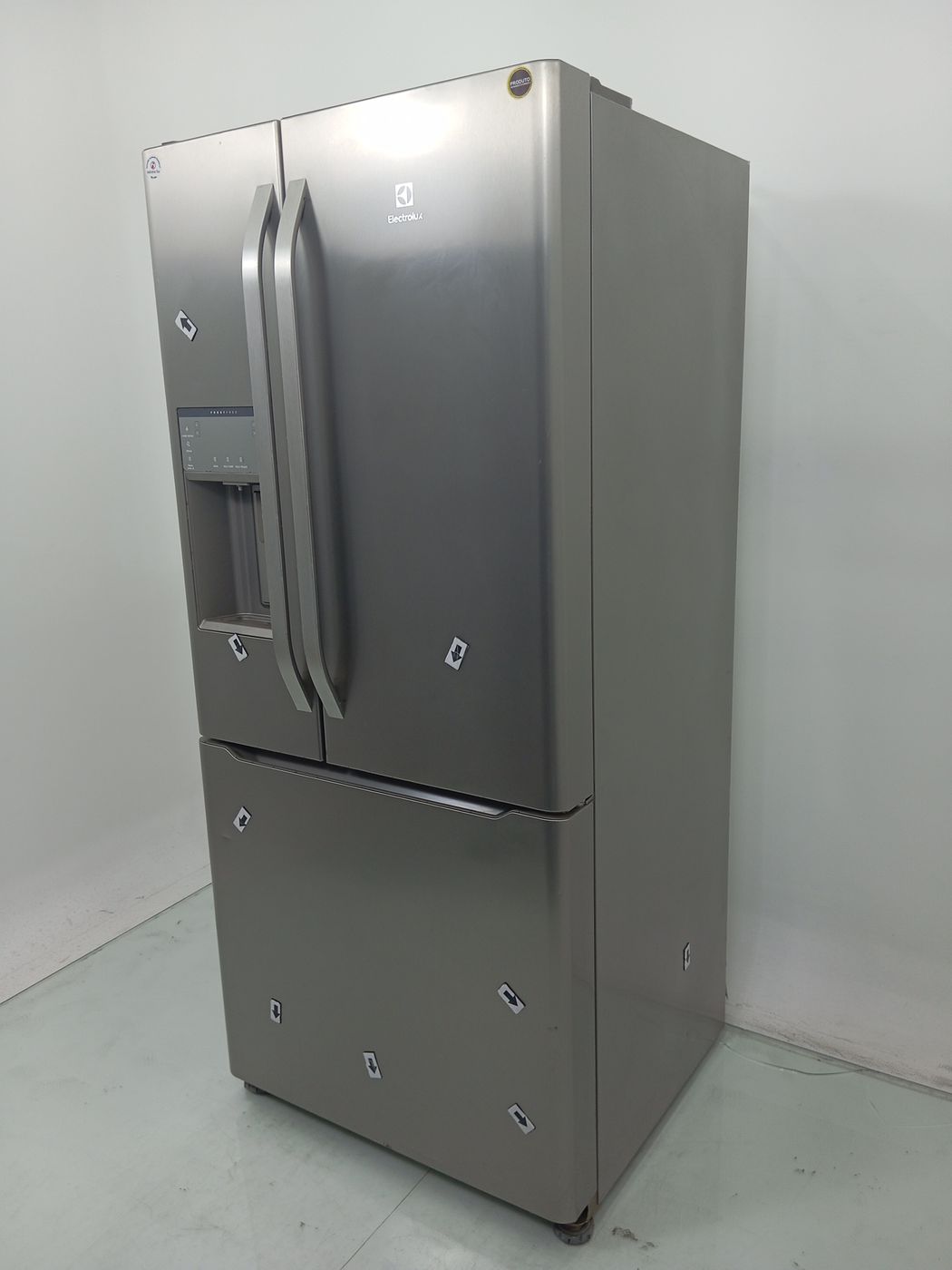 REFRIGERADOR ELECTROLUX FROST FREE DM85X TRES