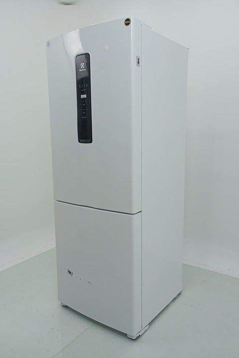 REFRIGERADOR ELECTROLUX IB55 DUAS PORTAS INVE