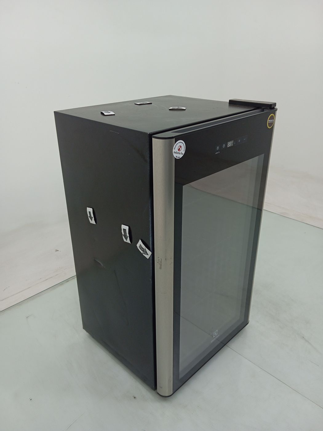 CERVEJEIRA ELECTROLUX BCG96 - Cervejeira Elec