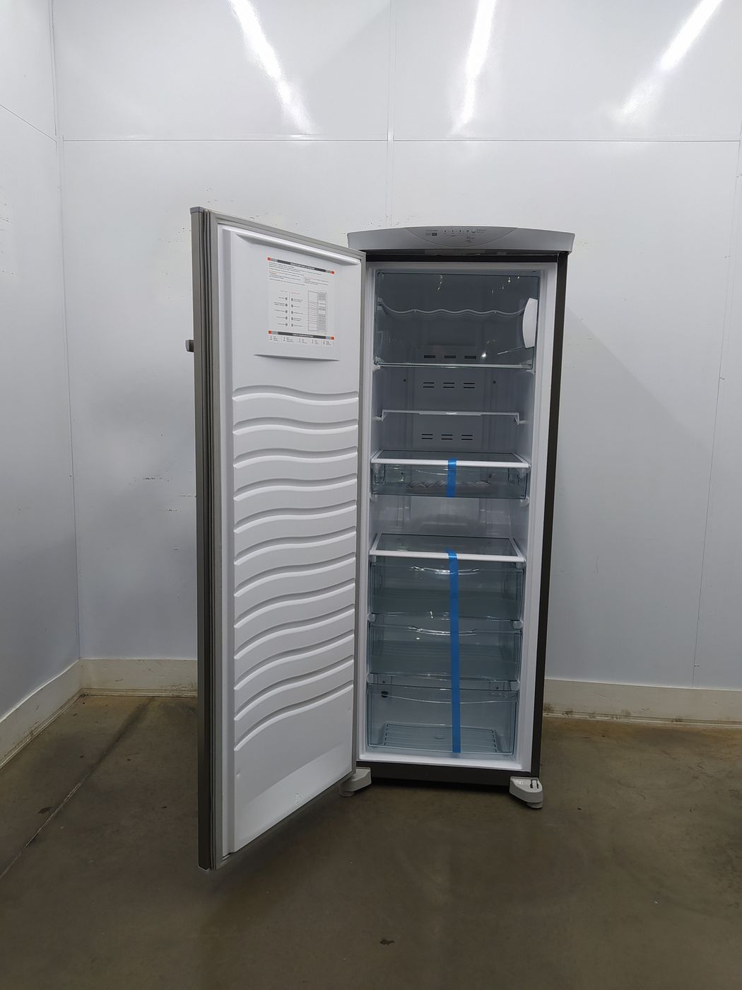 Freezer Brastemp 228l Vertical Flex Frost Free 1 Porta Inox TudoBônus
