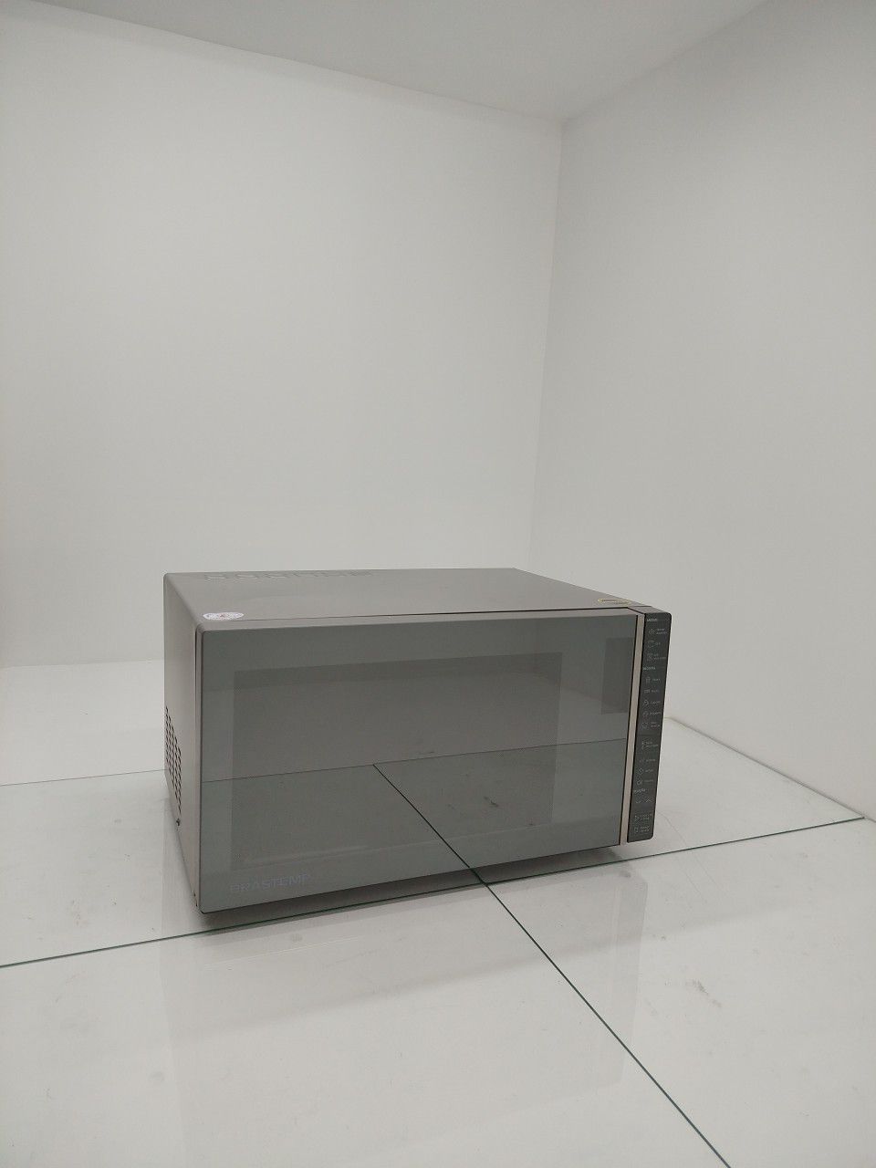 MICRO-ONDAS BRASTEMP 32L C/ PAINEL INTEGRADO 