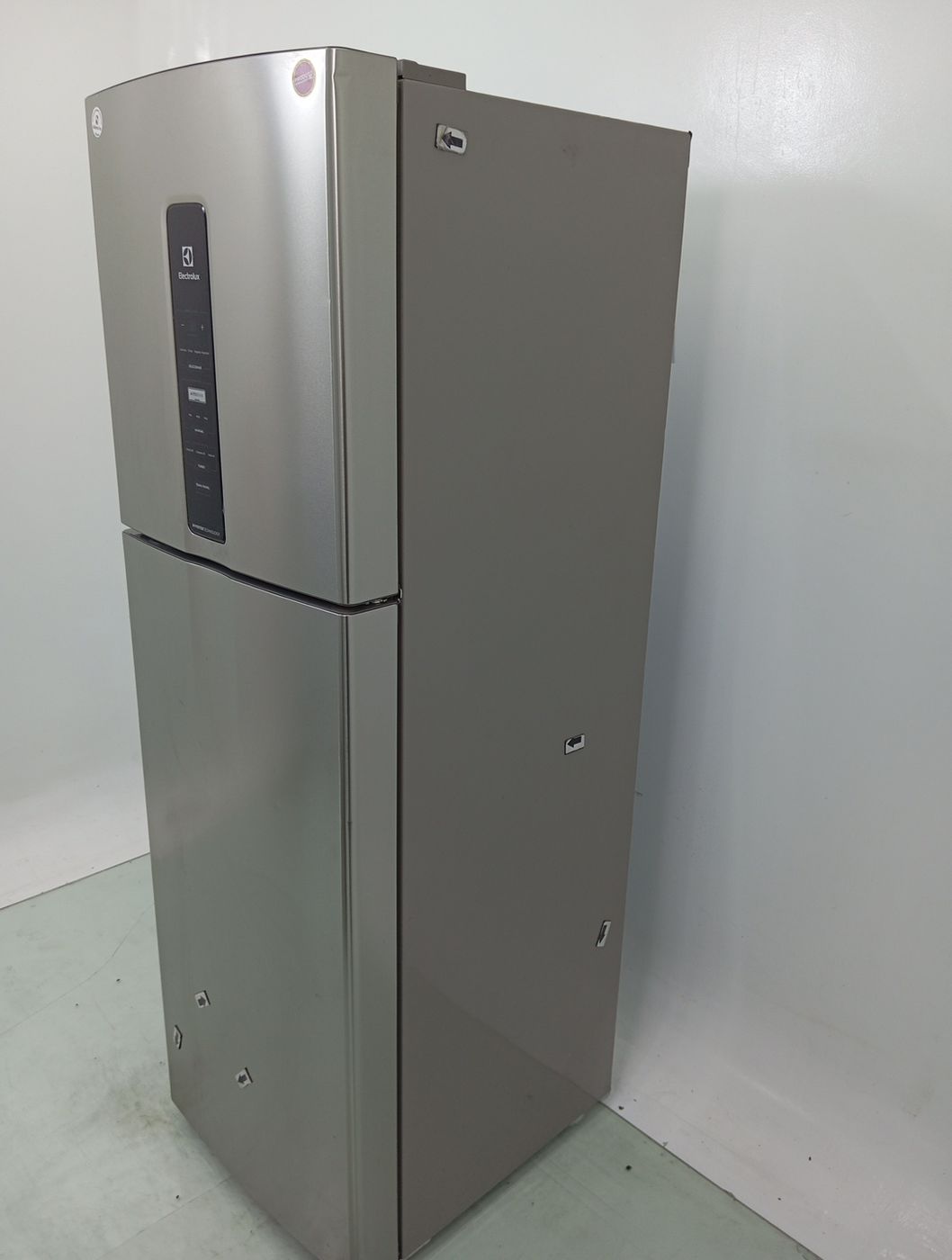 GELADEIRA ELECTROLUX IF45S FROST FREE INVERTE