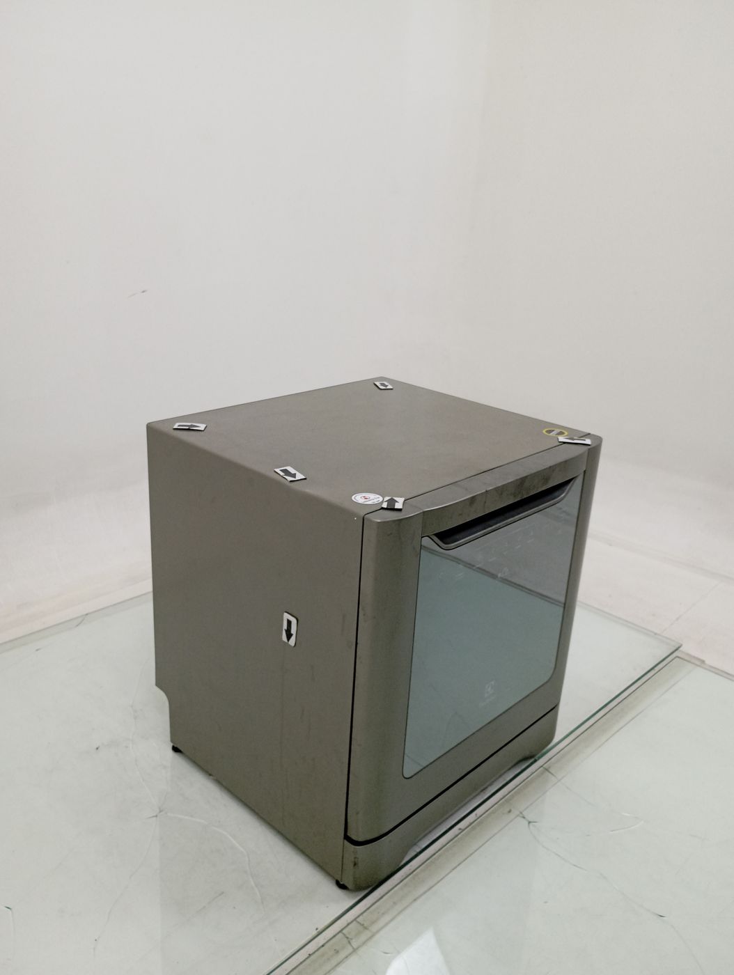 LAVA LOUCAS ELECTROLUX LE08S - Lava Louça Ele