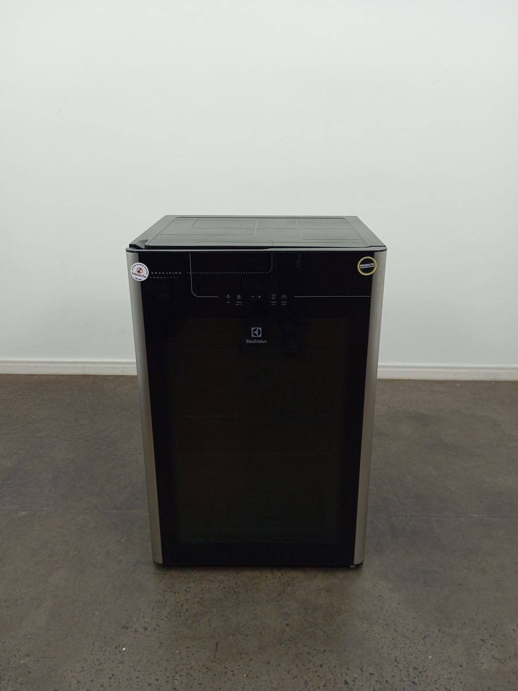 CERVEJEIRA ELECTROLUX BEER1 100L PAINEL WHITE