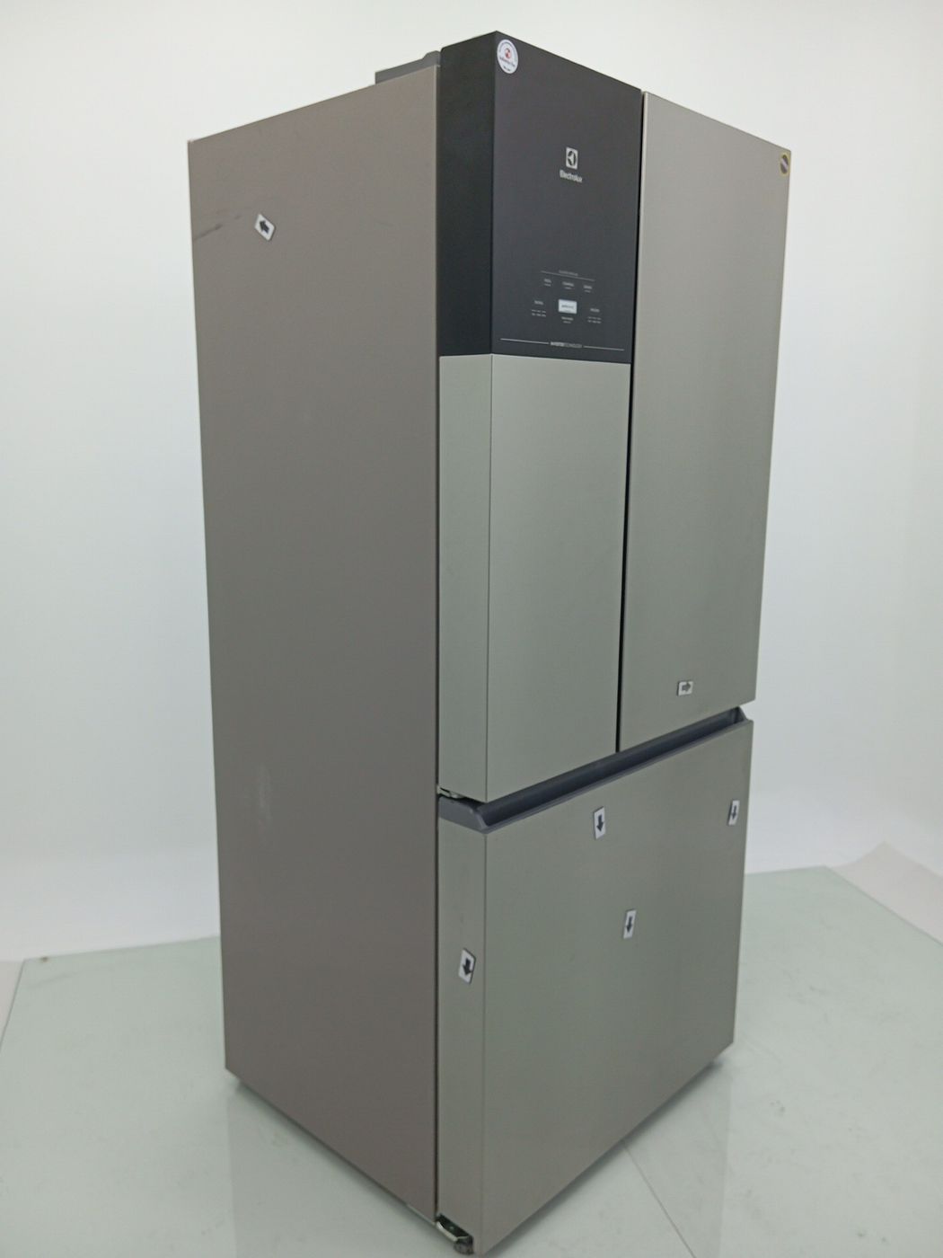 REFRIGERADOR ELECTROLUX IM8S FROST FREE INVER