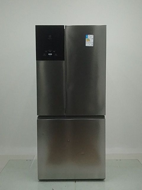 GELADEIRA ELECTROLUX IM8S FROST FREE INVERTER