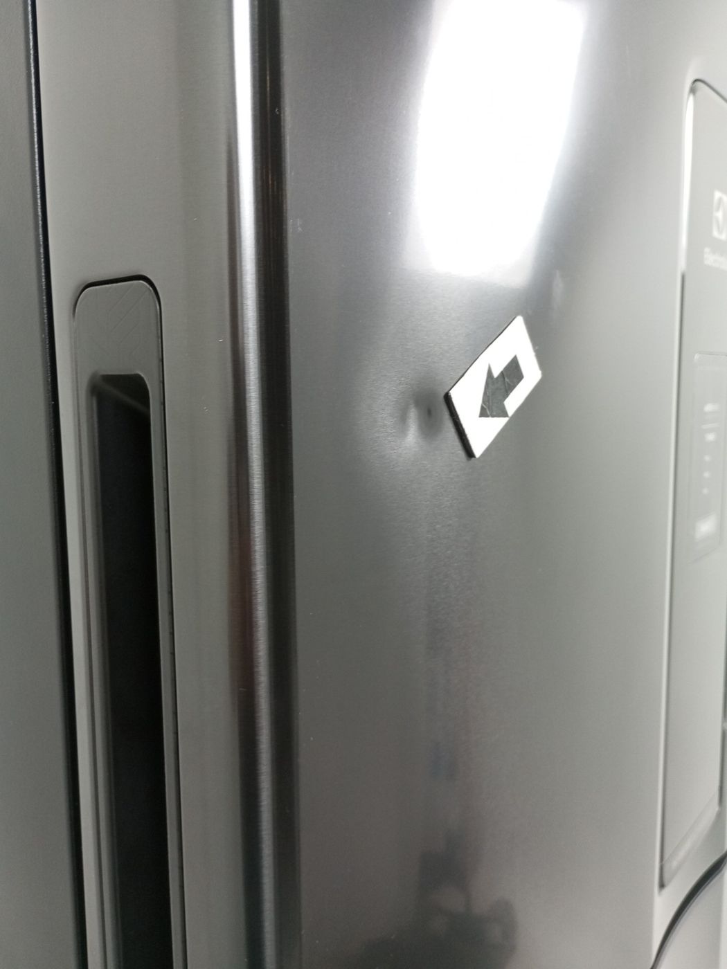 REFRIGERADOR ELECTROLUX IT70B FROST FREE INVE