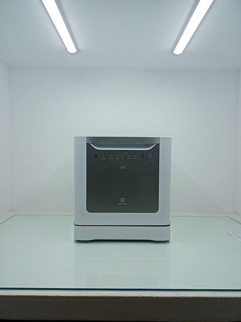LAVA LOUCAS ELECTROLUX LV08B 8 SERVICOS  - BR