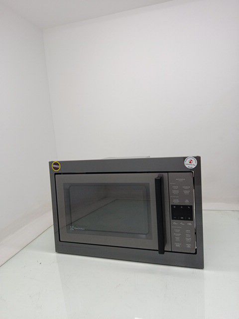 MICRO-ONDAS ELECTROLUX ME3BC DE EMBUTIR 34L C
