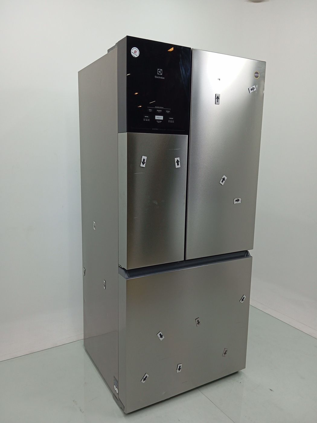 REFRIGERADOR ELECTROLUX IM8S FROST FREE INVER