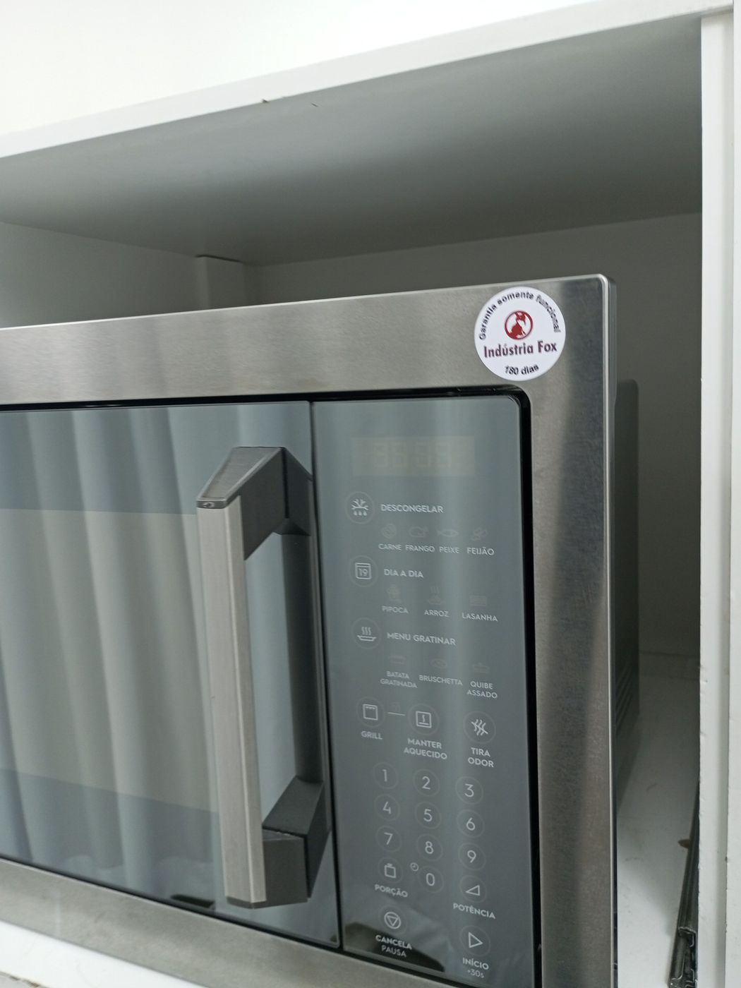 MICRO-ONDAS ELECTROLUX MX43T DE EMBUTIR 34L E