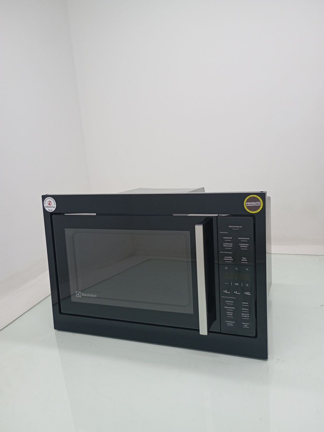 MICRO-ONDAS ELECTROLUX ME3BP - Micro-Ondas El
