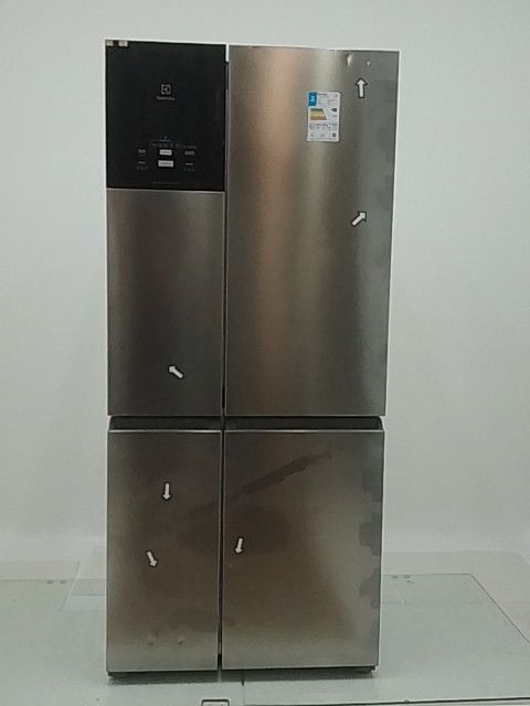 REFRIGERADOR ELECTROLUX IQ8S FROST FREE 581L 