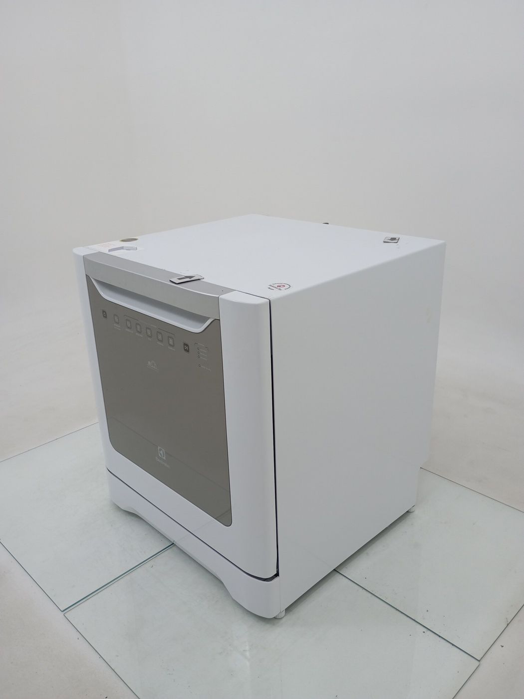 LAVA LOUCAS ELECTROLUX LV08B - Lava Louça Ele