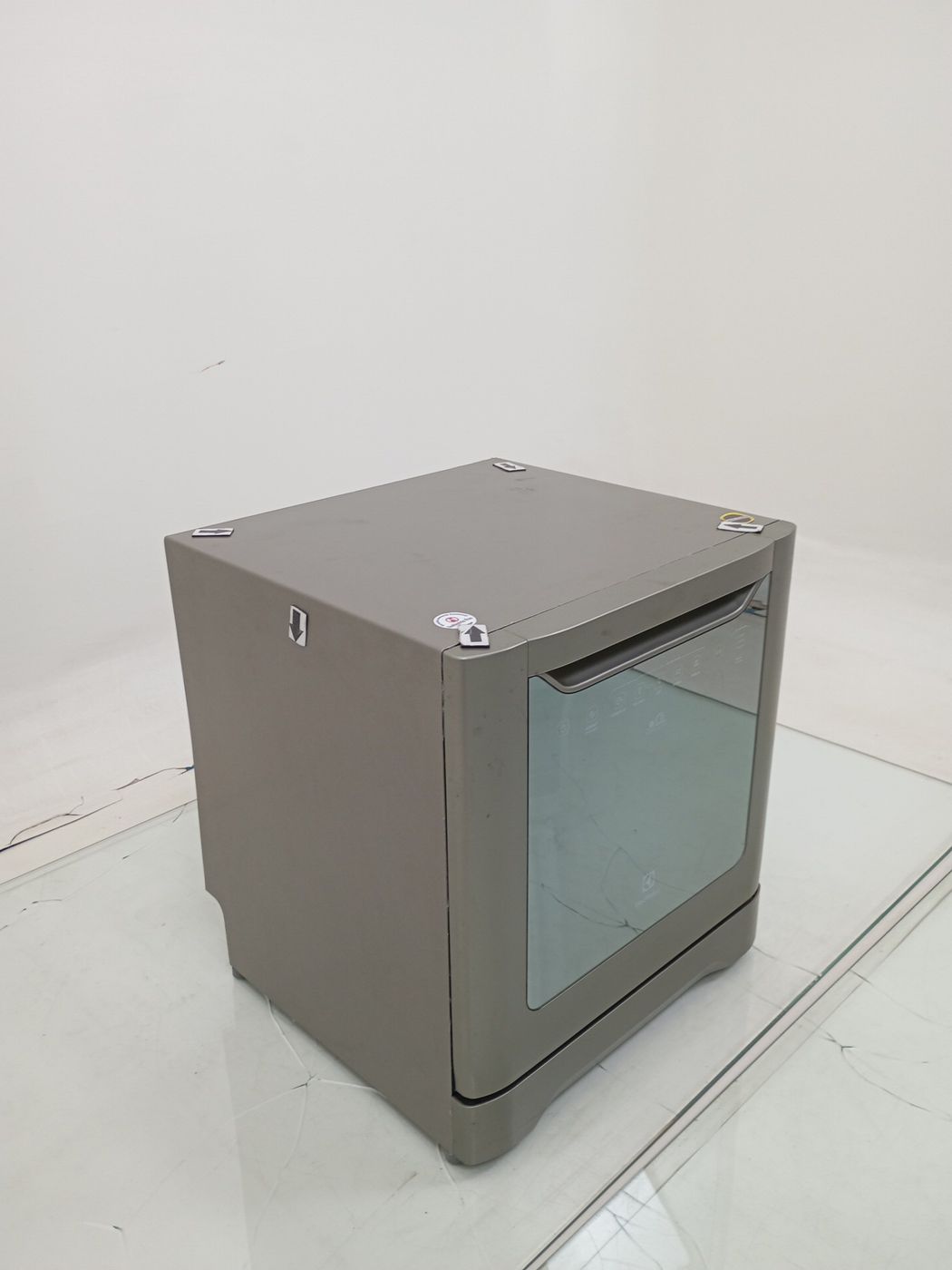 LAVA LOUCAS ELECTROLUX LE08S - Lava Louça Ele