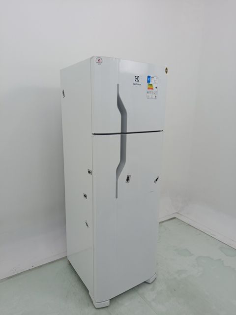 REFRIGERADOR ELECTROLUX DC35A CYCLE DEFROST 2